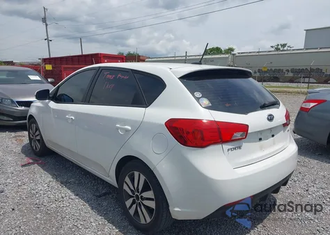 2013 Kia Forte Ex z USA, uszkodzony, nr VIN KNAFU5A21D5700448